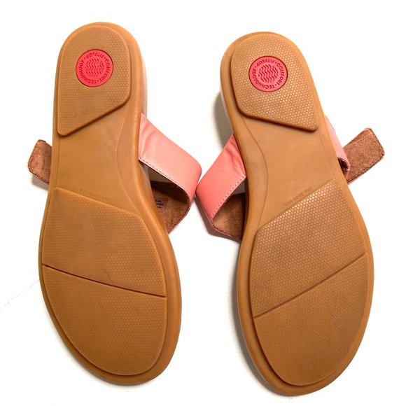 FITFLOP Gracie Leather Toe Post Sandal - Picture 13 of 16